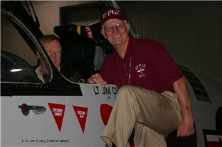 Click photo (Halley_34) to enlarge. L-R Jim Curry, Pete Wallace Photo: Ernie Halley